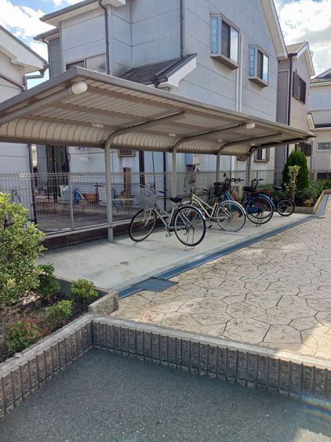 ラウレア 貝塚