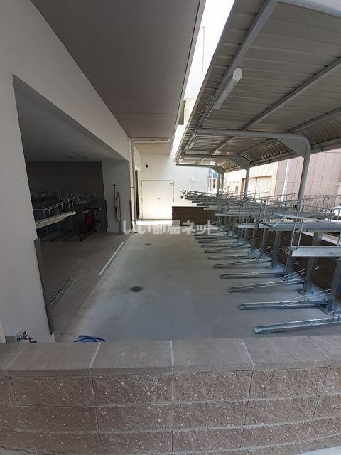ヴェルデシア名駅南