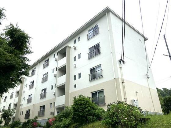 川和団地13号棟