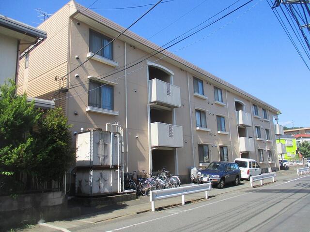 ファミール生田(3DK/1階)