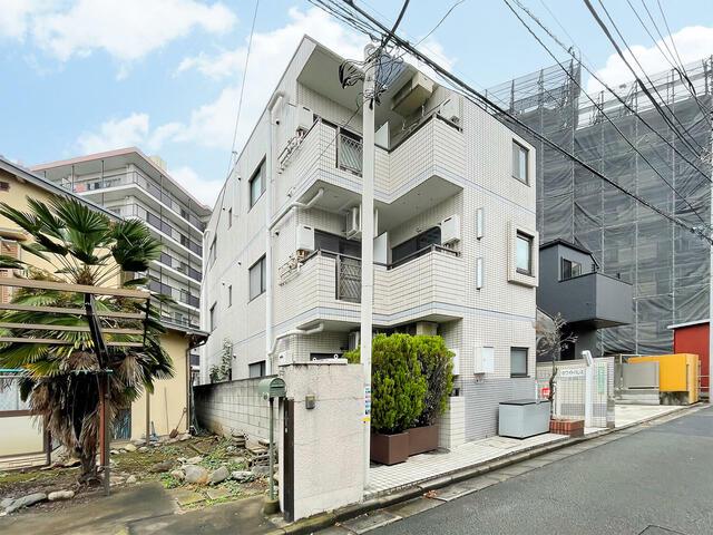 ホワイトパレス