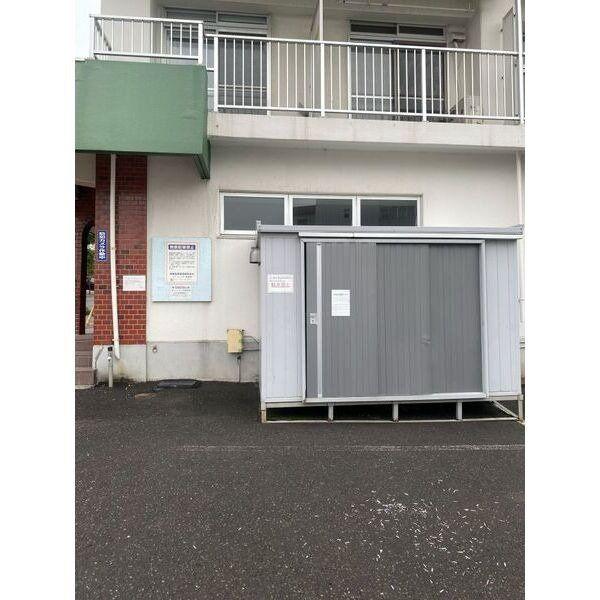 ホワイトヒルハウス