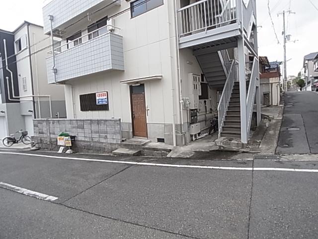 ハイツ朝