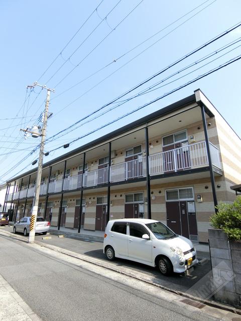 レオパレスセントラル島崎