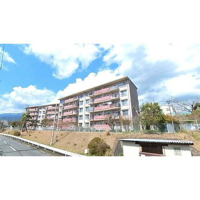 くずは台団地 9号棟(3DK/4階)