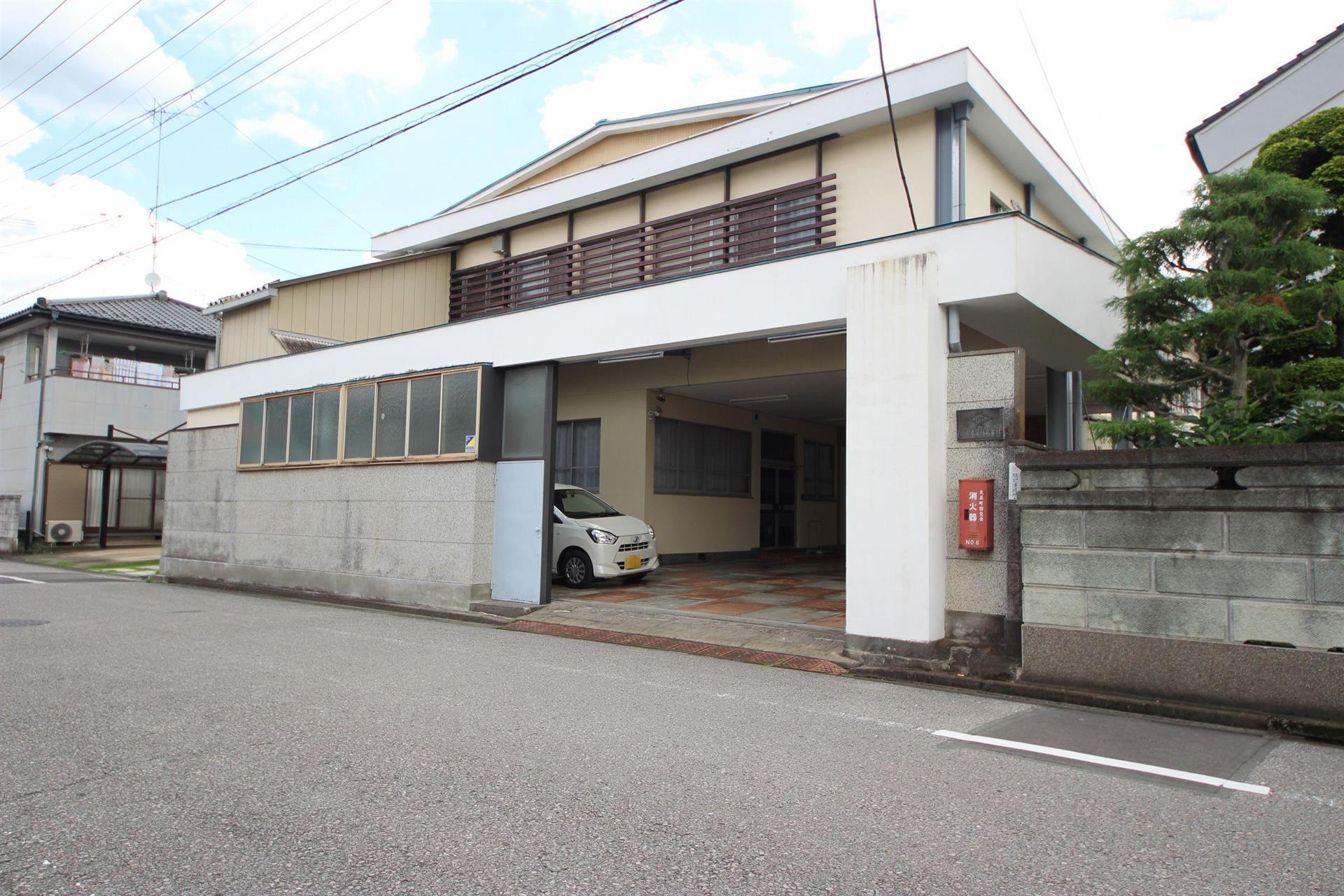 メゾン大正町 