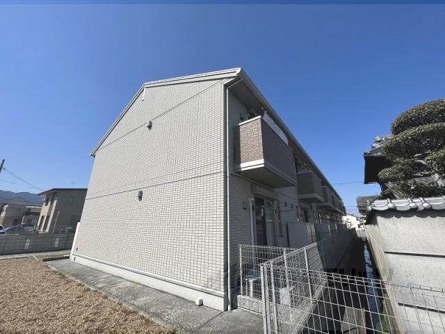 ヴィルヌーブ A棟