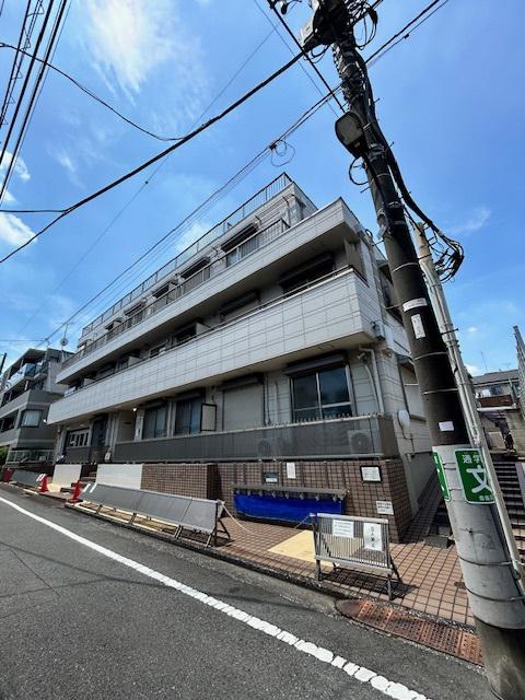 クレッセント椎名町 2号棟
