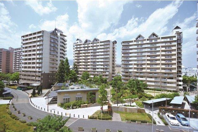 西宮マリナパークシティ丘のある街8号棟