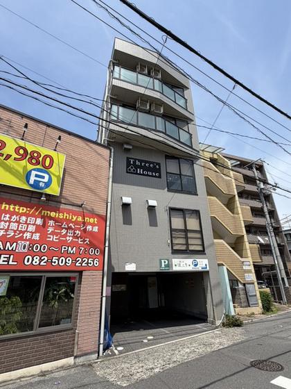 MOMOビル