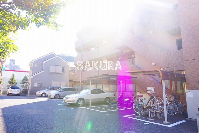 アメージングエステート