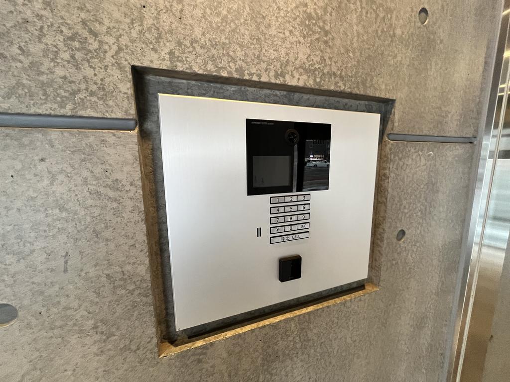 BRANDZ PLUS