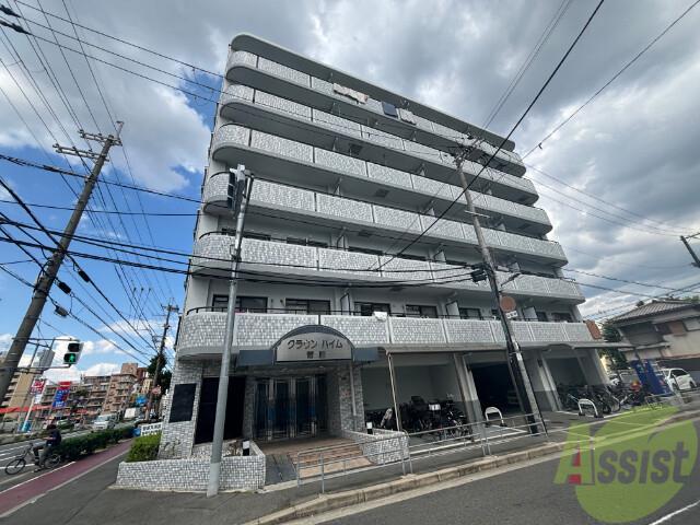 クラウンハイム菅原