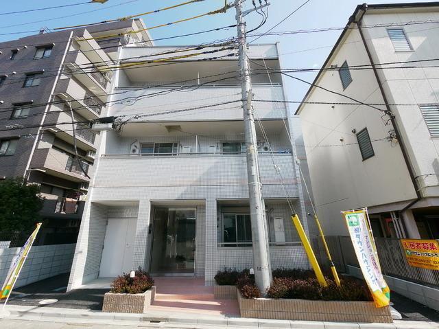 ターナ・クレア