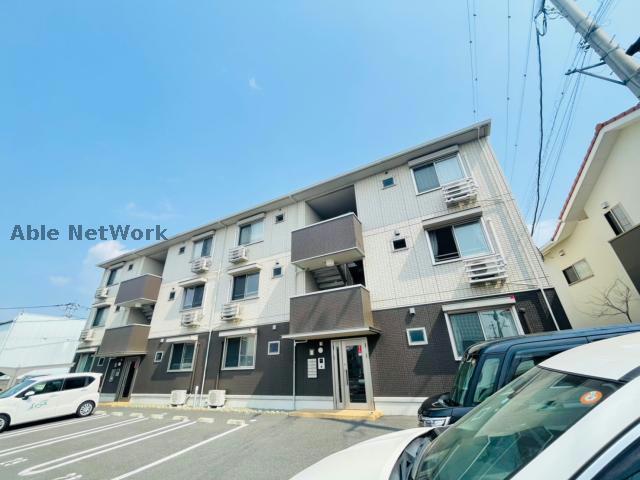 ハピネスヒルズ長嶺 A棟