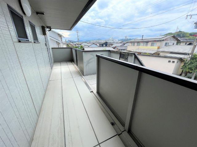 エスメール川合