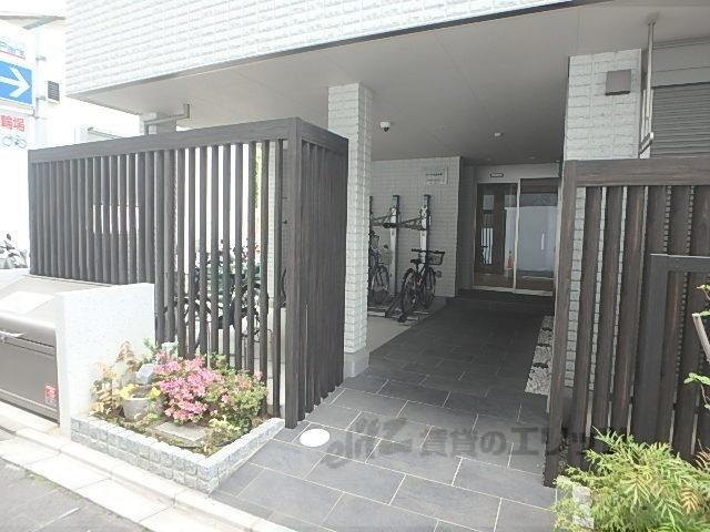 クレスト烏丸松原