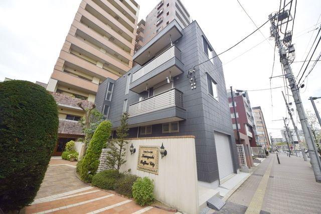 グラスアイビル