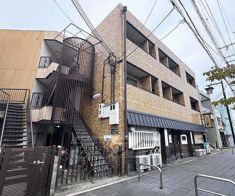 ハイツ田中(1K/3階)