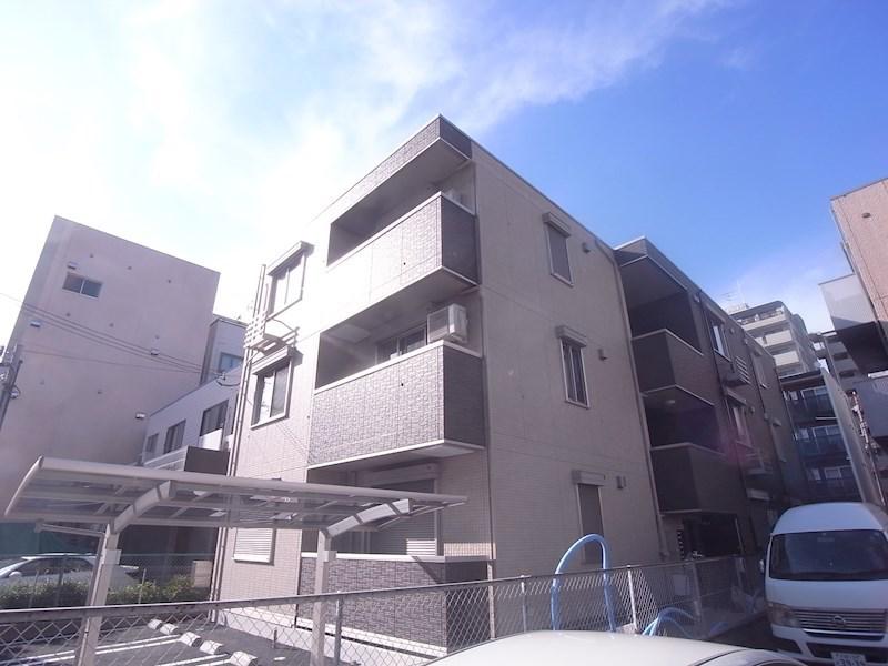 フェーブ島上