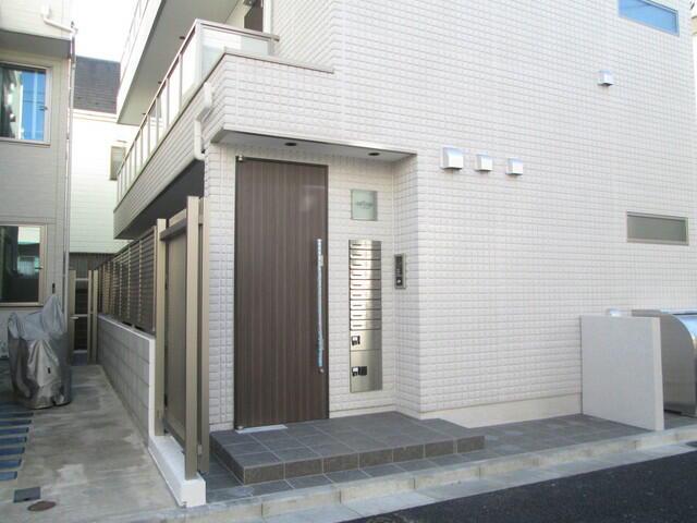 ラフィネ芦花公園B