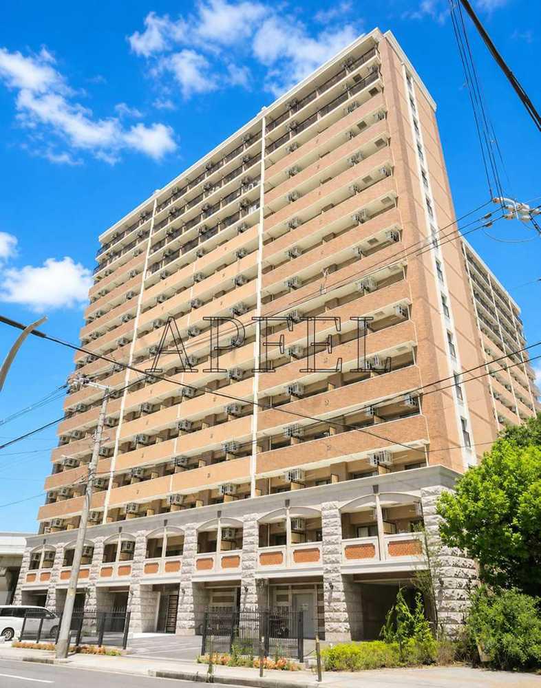 LUXE難波西III