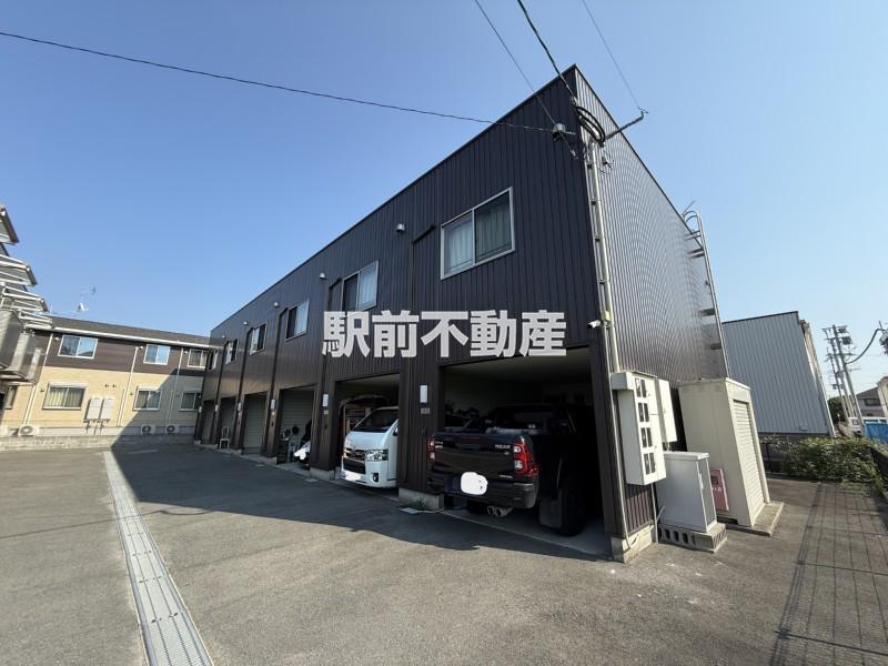 アウトリメッサ B棟