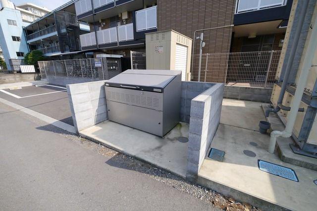 レオパレスシャルダン