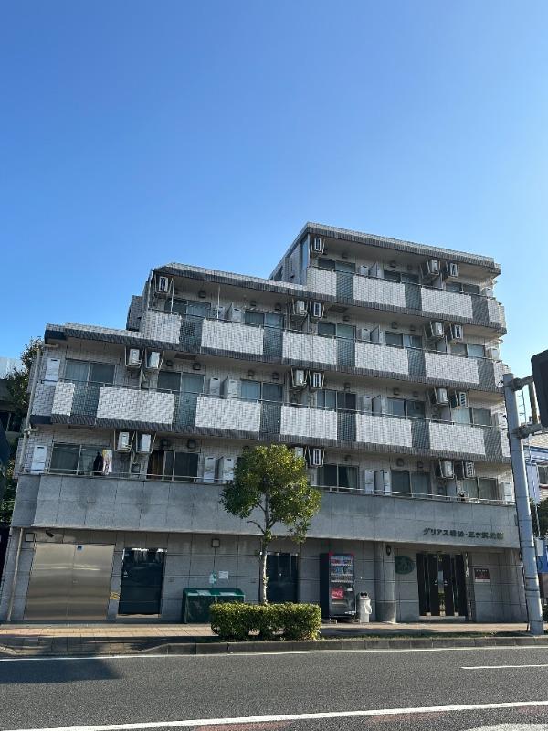 グリアス横浜・三ツ沢公園