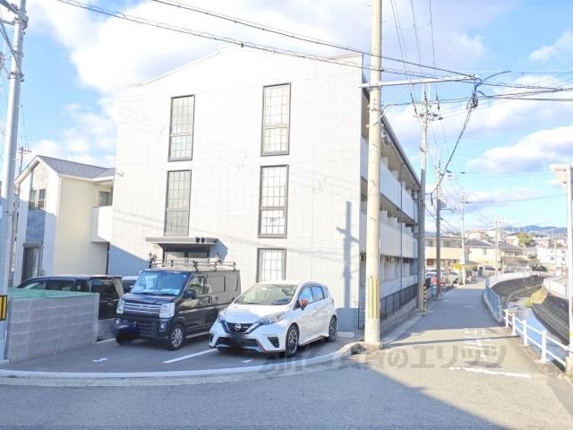南花屋敷エイティーンハウス