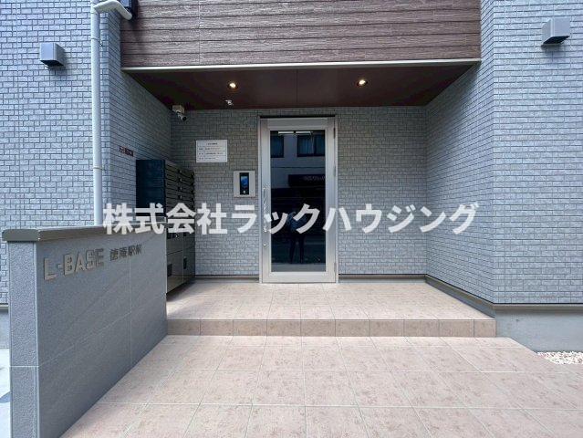 L-BASE徳庵駅前
