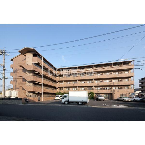 ラヴィニア北村II