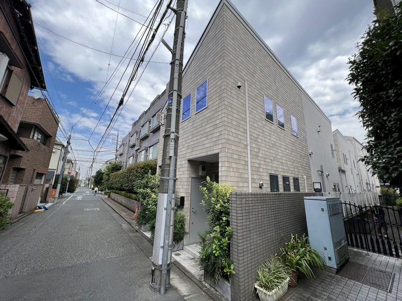 アリュイッテ西荻窪
