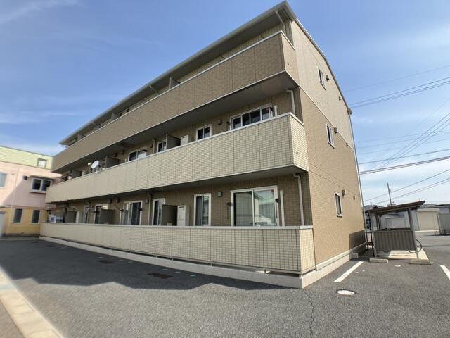レグラス稲里 F