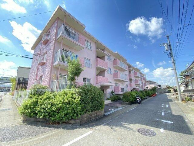 エストゥペンダ(2LDK/1階)