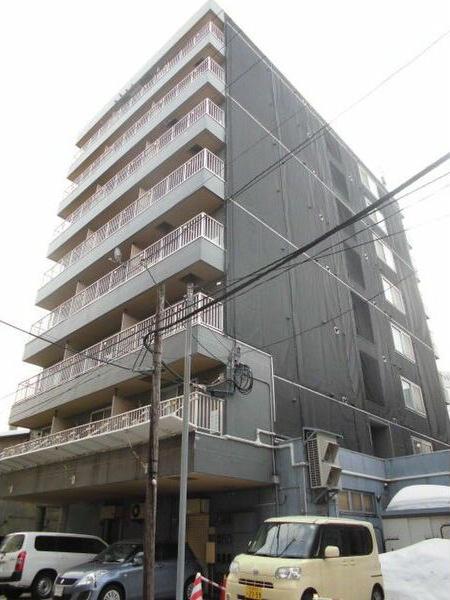 メニーズコート麻生中央