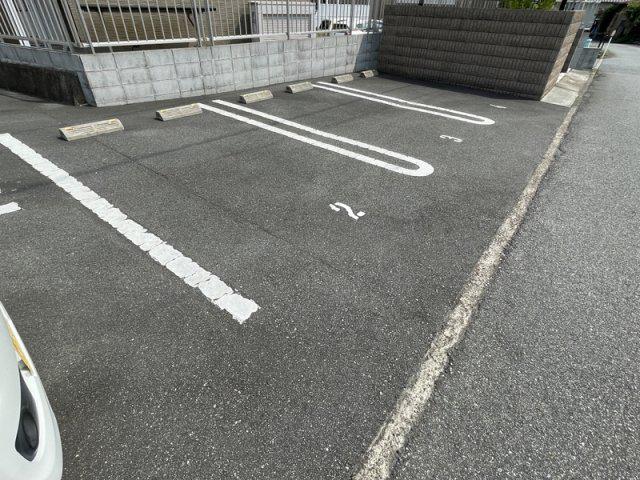 エルヴィータ上滝野