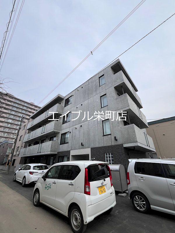 PORTEーBONHEUR N13