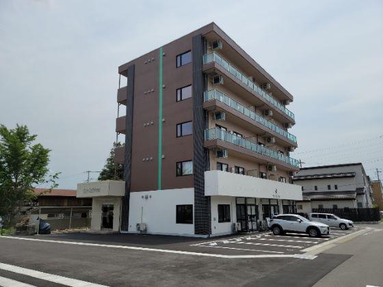 CASA LA ETERNA