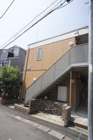 メゾンドール生田