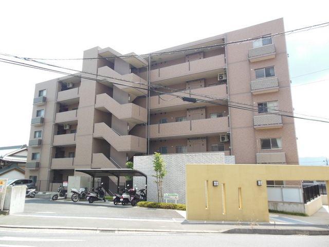 コロッサル六地蔵(1K/2階)
