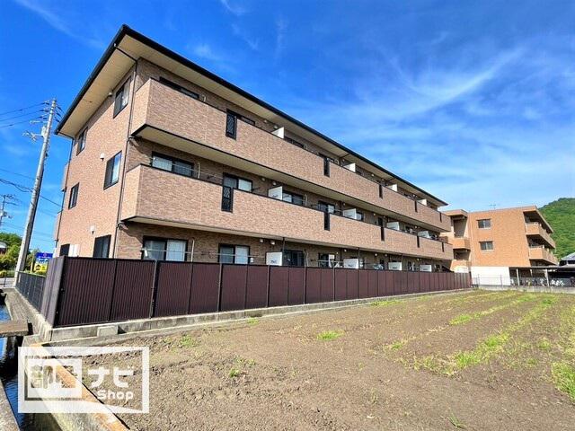 フォブールつるうち(2LDK/3階)の外観写真