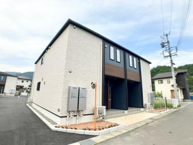 レザン フォレストA