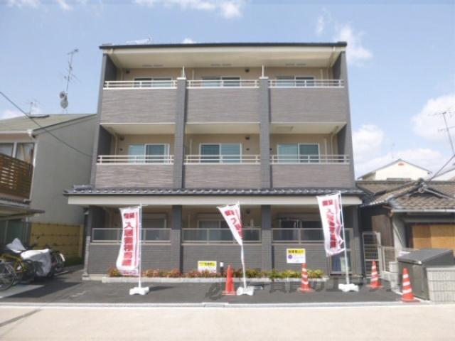 フェリーチェ ポネェンテ