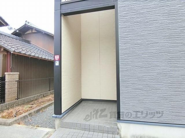 レオパレス五個荘