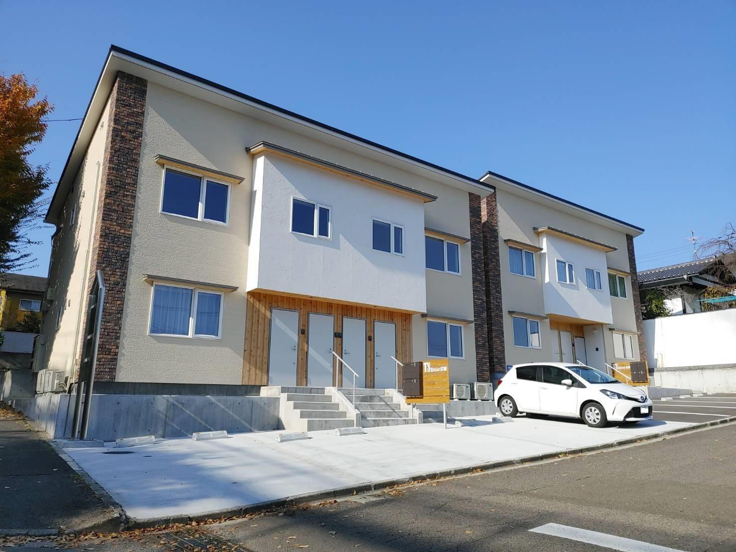 TS HOUSE B