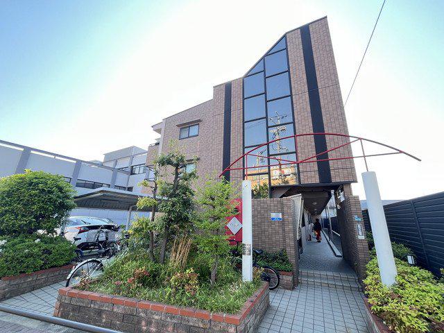 コンフォール