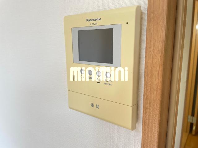 アザレア八坂東
