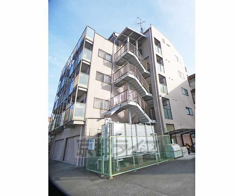 シャトー太秦