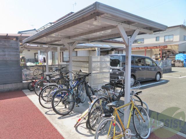 ウエストパル城南 A棟